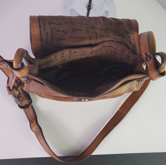 Fossil 100% Genuine Leather Shoulder Bag - Picture 5 of 10
